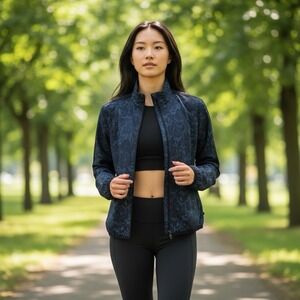 Athleta Sightseer Lace Jacket Womens XS Blue Floral Full Zip Long Sleeve Outdoor